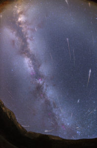 Perseida meteorok Petr Horálek képén